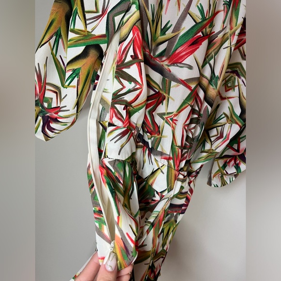 Gianni Bini Romper Birds of Paradise White Tropical | Size M | Worn Once | Rare - Picture 7 of 9
